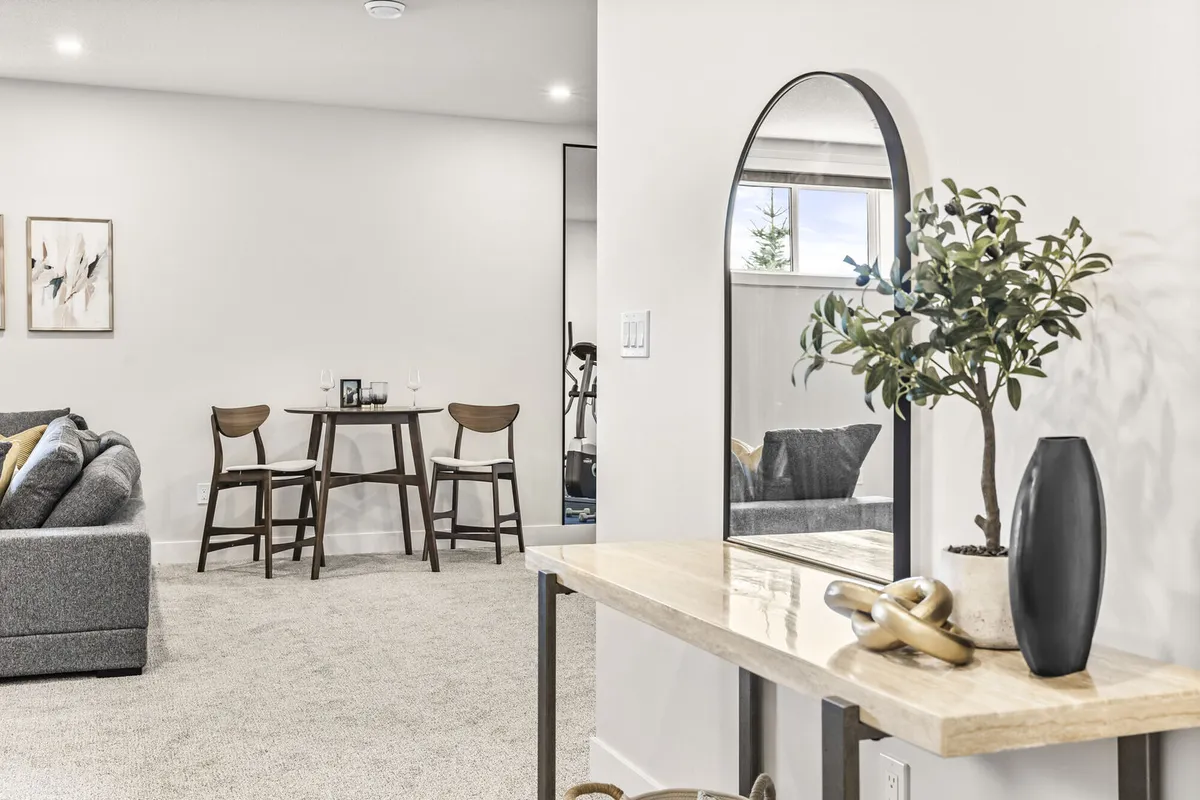 Modern console table styling ideas