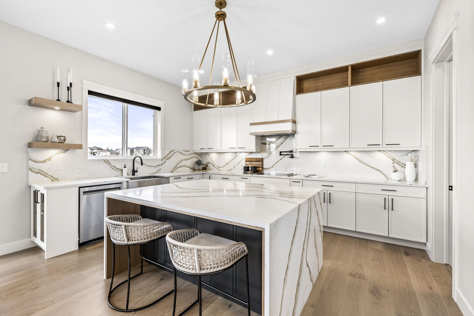 Modern white and oak kitchen with quartz countertops