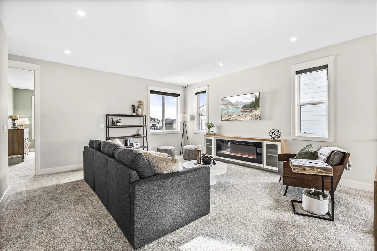 Modern neutral family room ideas, bonus room with built-in media unit and fireplace