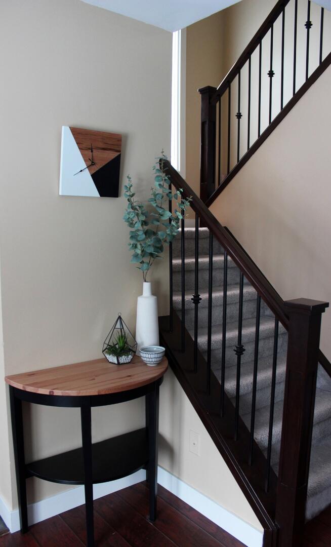 Clean contemporary entryway and staircase