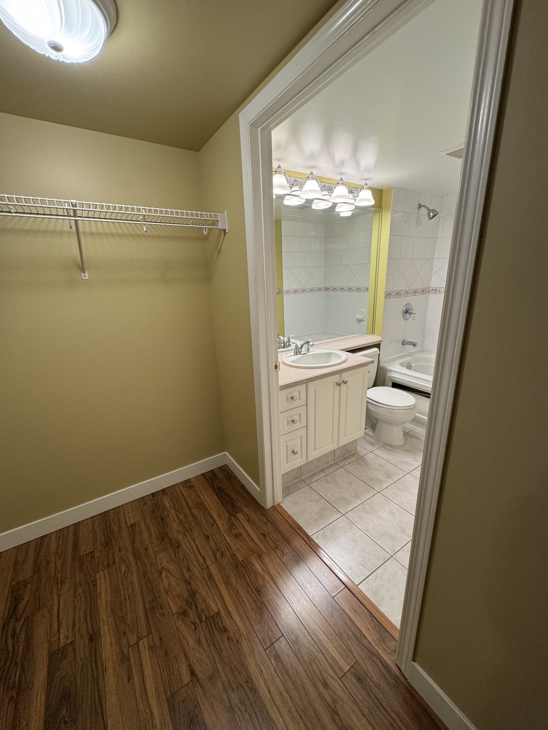 Before picture bathroom reno