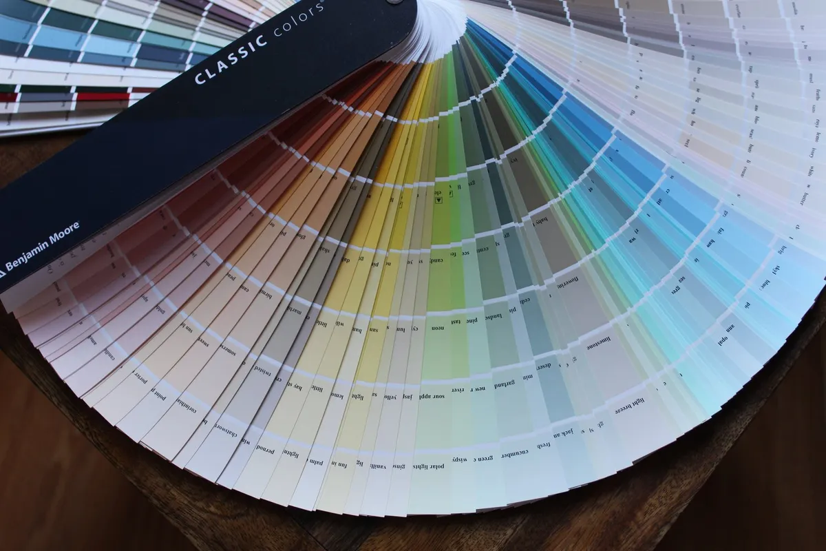 Paint sample fan