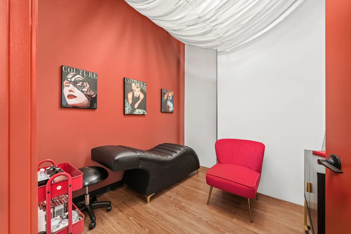 Lash studio treatment room design inspiration