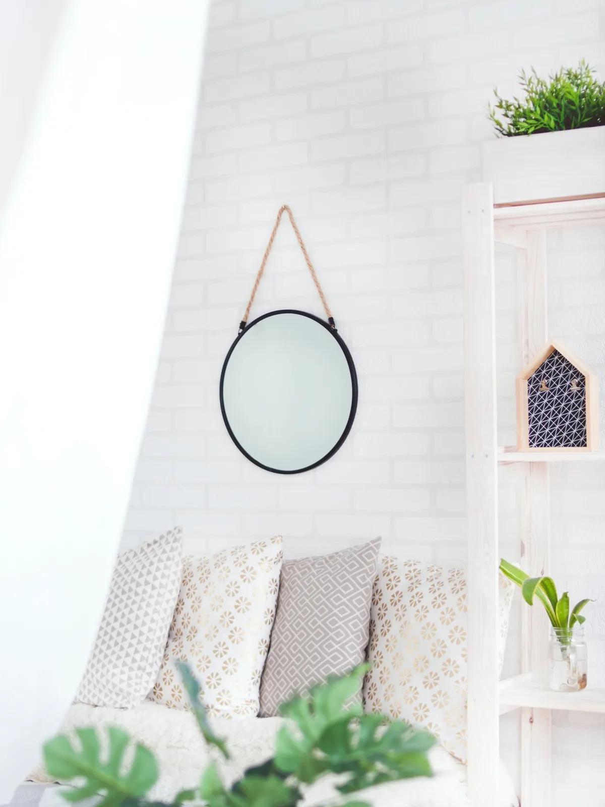 Light bright modern mirror