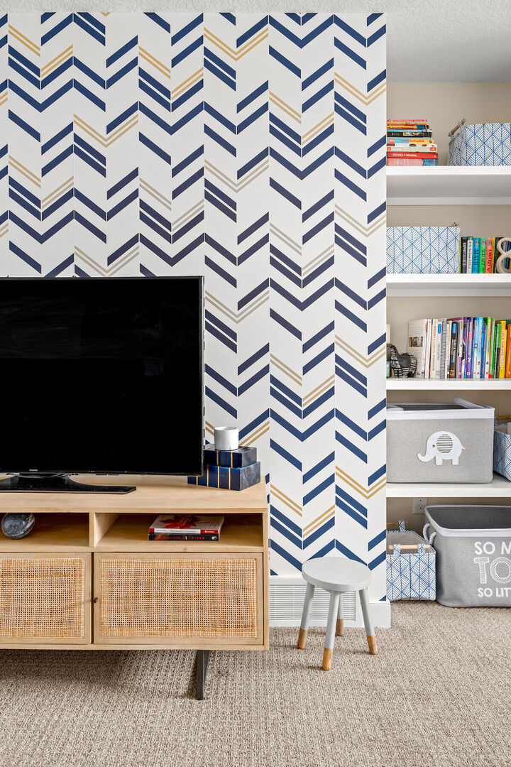 Blue, white and gold wallpaper, feature wall living room inspiration
